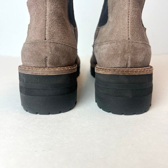NEW Kaanas Women's Belgrade Chelsea Boots Suede Booties Brown Size 5 - Picture 5 of 10